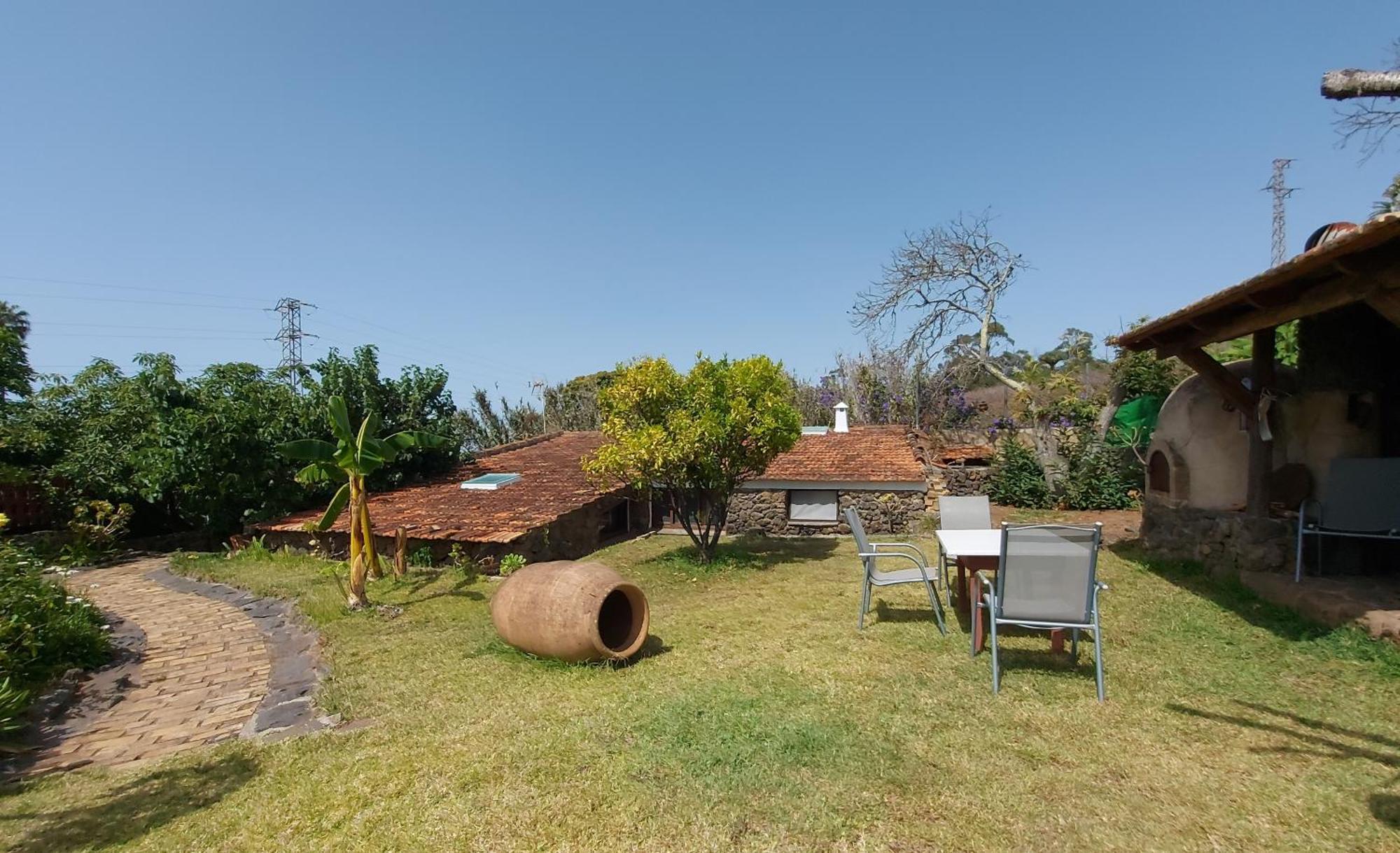 Ferienhaus Rural House To Take A Break, La Serreria 25 - Private Garden Tacoronte